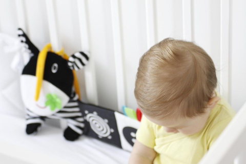 Książeczka do łóżeczka Króweczka Moms Care Książeczka do łóżeczka Króweczka Moms Care