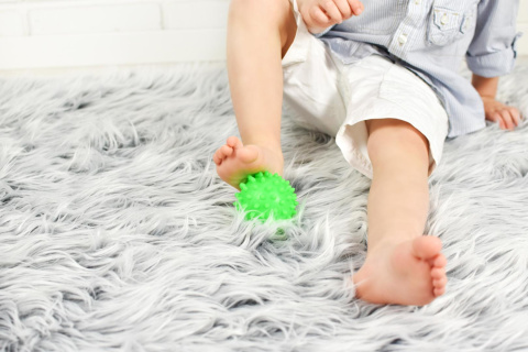 Piłeczki sensoryczne 5 szt. Moms Care Piłeczki sensoryczne 5 szt. Moms Care
